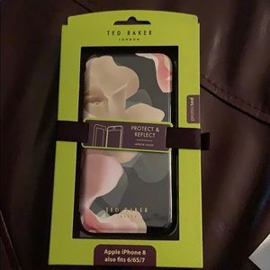 Ted Baker Iphone 8/7/6/6s case